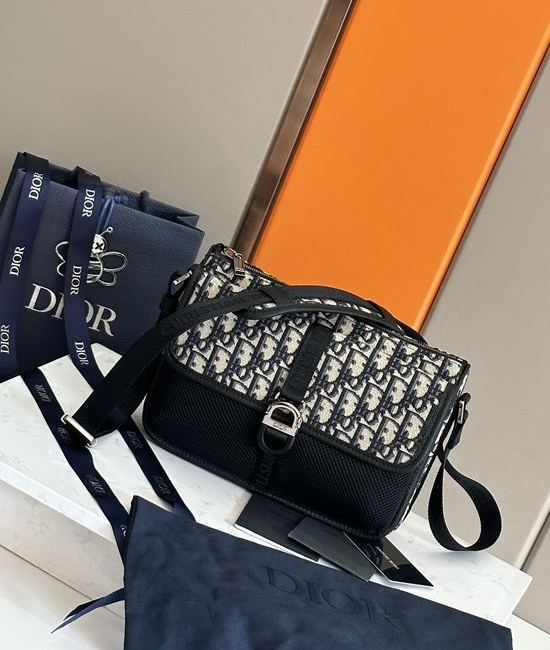 Christian Dior CD Christian Dior CD 8 Oblique Print Mini Bag 93382