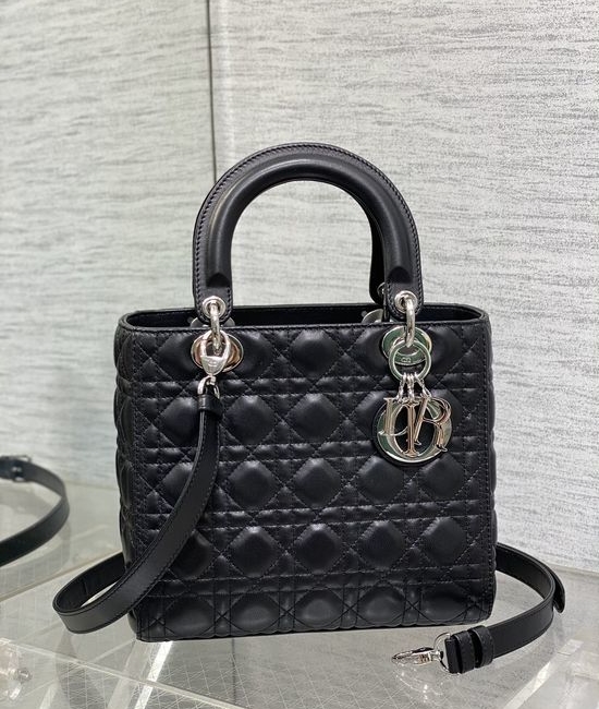Christian Dior CD Lady Lambskin Flap Quilted Bag 6605