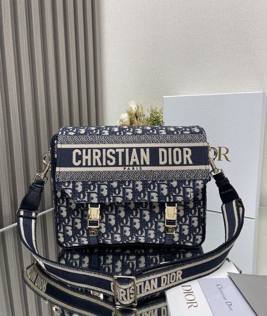 Christian Dior CD Oblique Lock Messenger Bag