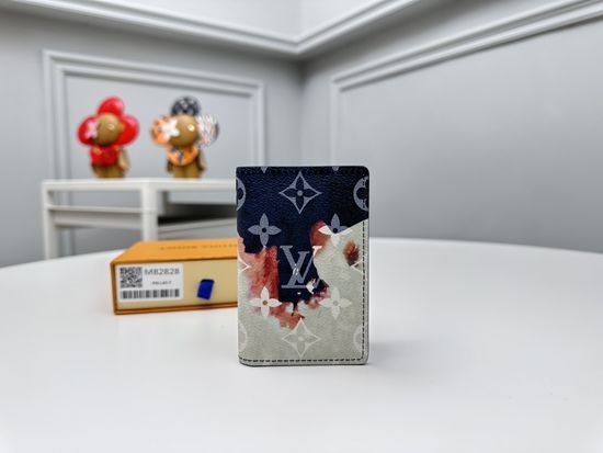 Louis Vuitton LV Organizer de Posh Wallet M82828