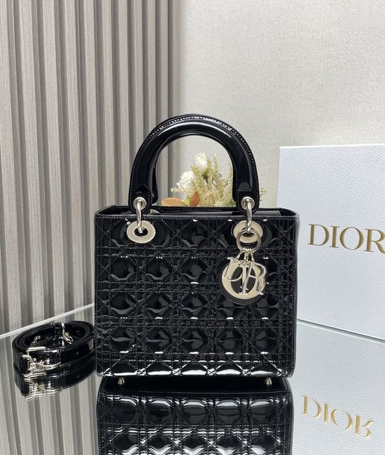 Christian Dior CD Lady Cannage Quilted Leather Handbag 242011