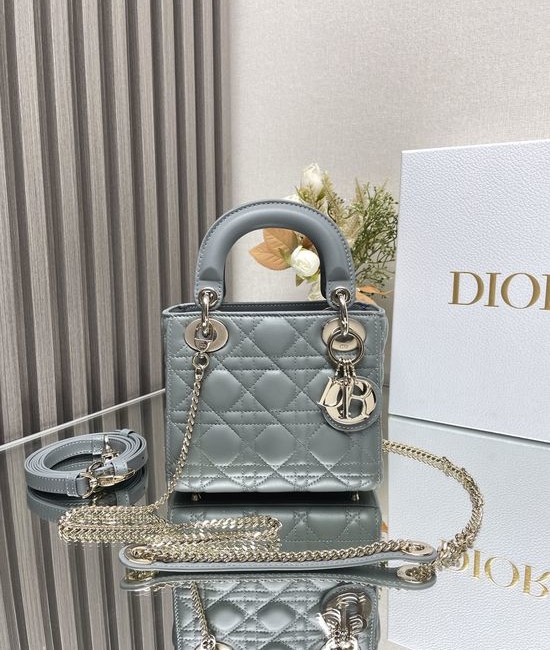 Christian Dior CD Lady Lambskin Quilted Bag 0505