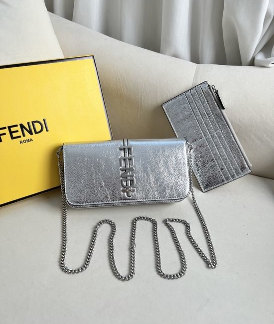 Fendi Versatile Compact Card Holder Wallet 8BS076
