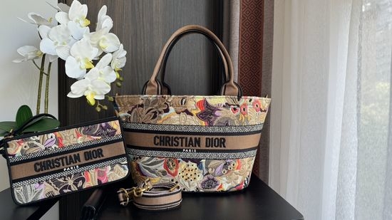 Christian Dior CD Butterfly Embroidery Basket Bag 3799