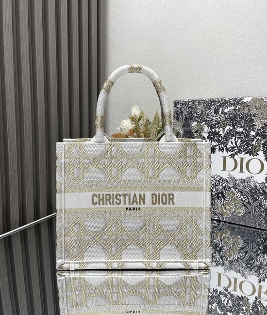 Christian Dior CD D Letter Embroidery Shopping Bag 12431