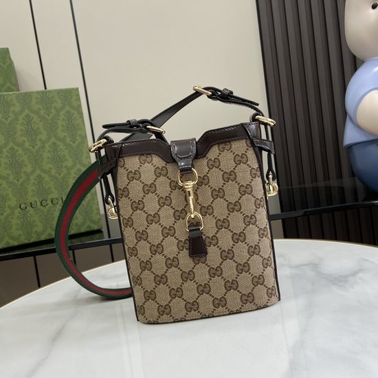 Gucci Classic GG Small Bucket Bag 782919