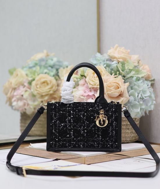 Christian Dior CD BOOK TOTE Mini Embroidery Bag 1286/5573