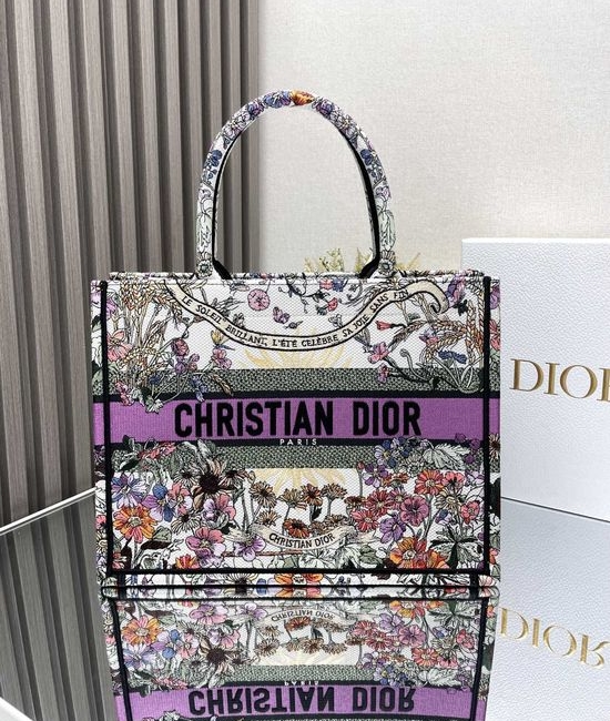 Christian Dior CD Floral Embroidery Medium Shopping Bag