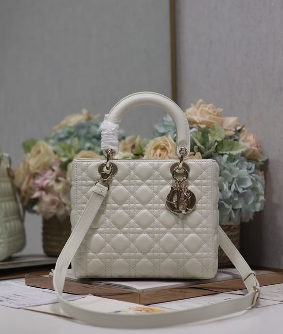 Christian Dior CD Lady Christian Dior CD Cannage Lambskin Five-Grid Handbag 0565