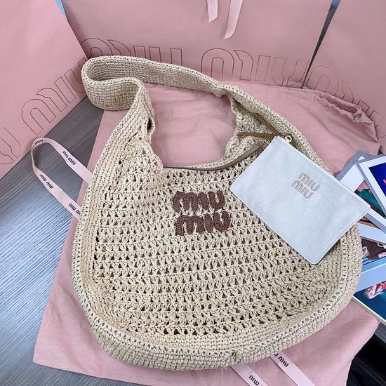 Miu Miu Crescent Woven Bag Premium Raffia 5BC116