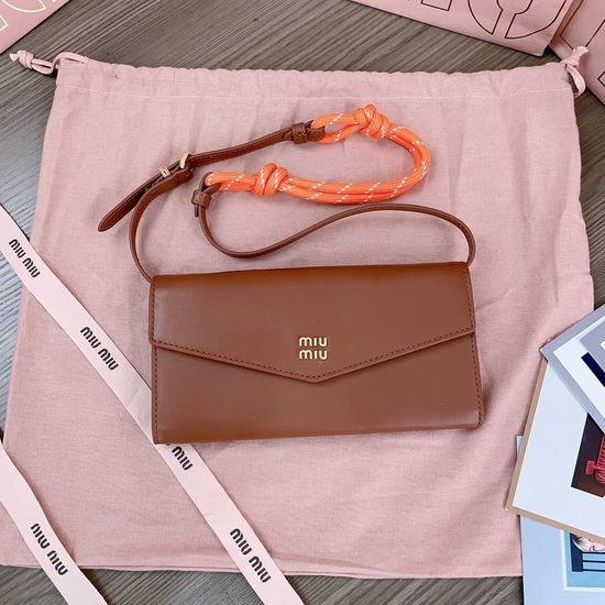 Miu Miu Envelope Underarm Small Bag 5DN006