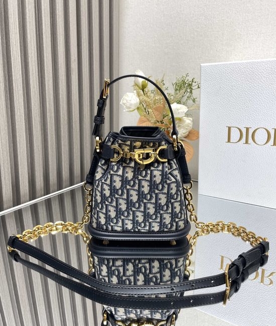 Christian Dior CD C’EST Christian Dior CD Blue Oblique Bucket Bag 4225