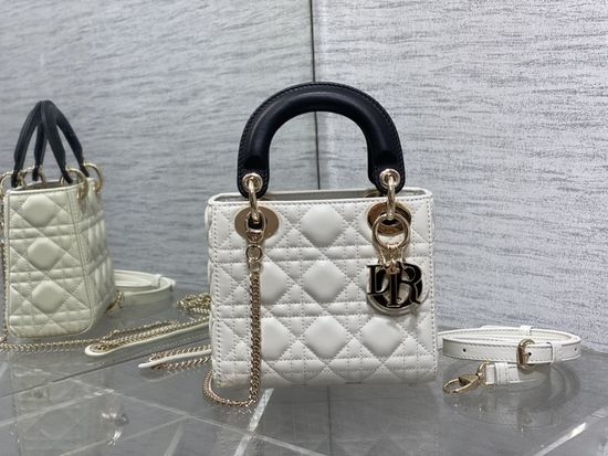 Christian Dior CD Lady Classic Lambskin Quilted Bag 6603