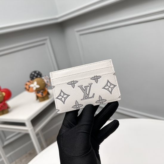 Louis Vuitton LV Monogram Shadow Card Holder M83699