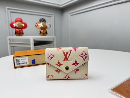 Louis Vuitton LV Monogram Flowers Wallet M83507