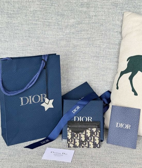 Christian Dior CD Saddle Grain Leather Card Holder 2ADCH164YKS