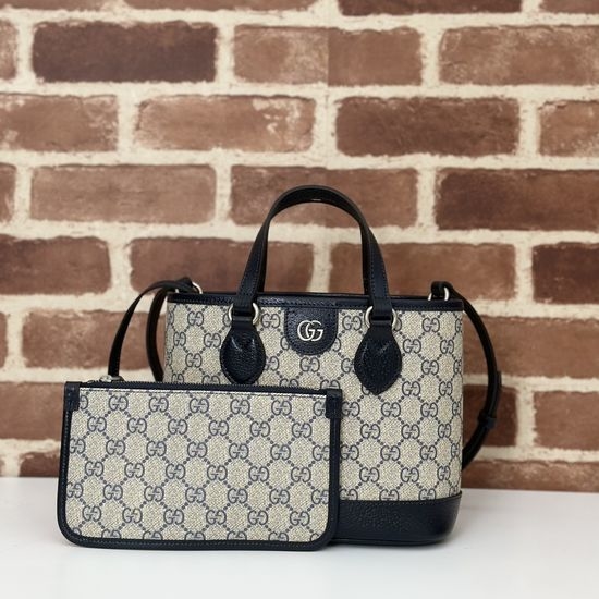 Gucci Classic Rubber Handbag 811716