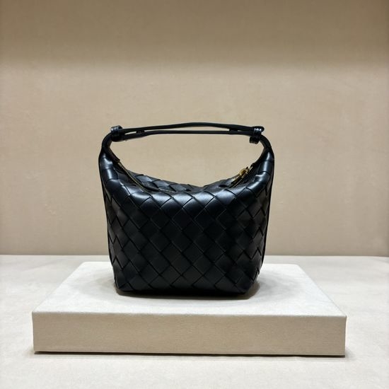 Bottega Veneta BV Intrecciato Mini Shoulder Bag 3002