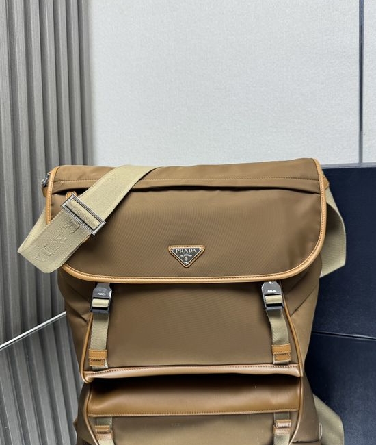 Prada Re-Nylon Messenger Crossbody Bag 2VD052