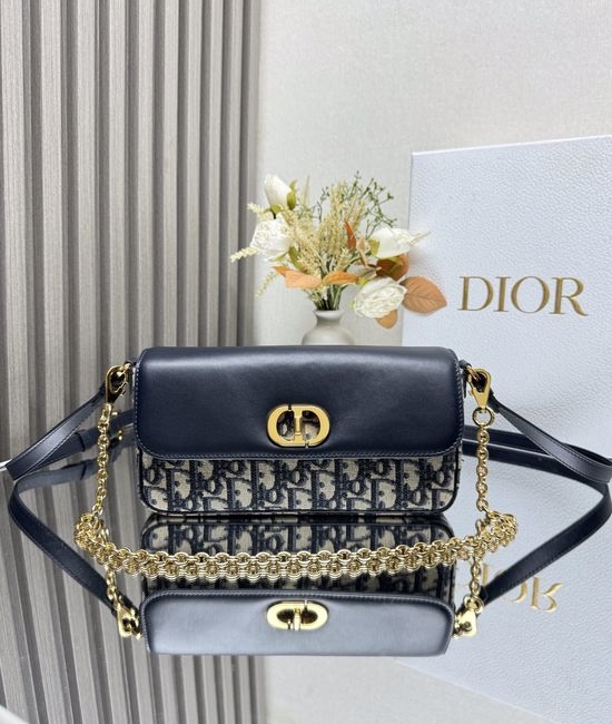 Christian Dior CD 30Montaigne Avenue East-Wesr Blue Oblique Chain Bag 9209
