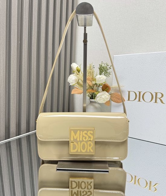 Christian Dior CD Miss Christian Dior CD Apricot Patent Leather Handbag 2610