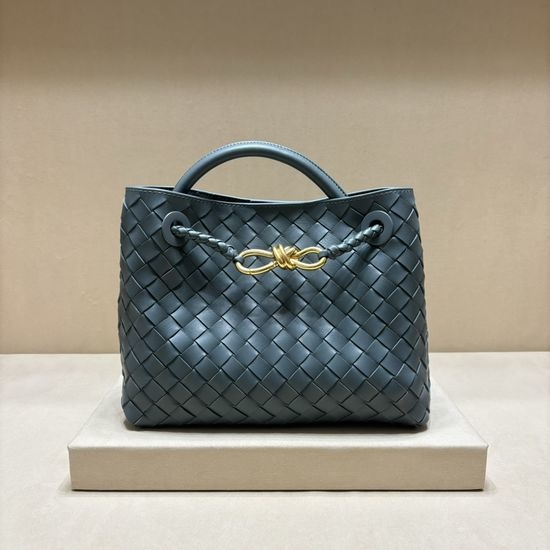 Bottega Veneta BV Intrecciato Woven Leather Bag 7463