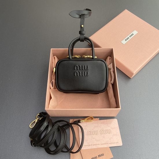 Miu Miu Bag Charm Embossed Logo Zipper Closure 5NR036
