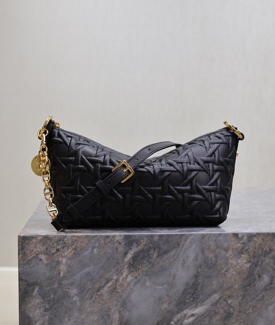 Christian Dior CD Christian Dior CDstar Hobo Black Chain Bag 3202