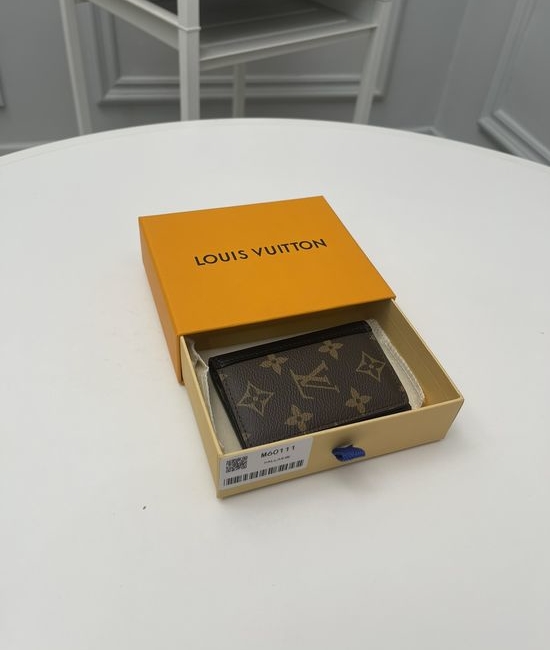 Louis Vuitton LV Pocket Wallet Compact Credit Card Holder M60111