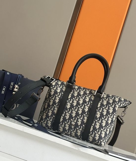 Christian Dior CD Weekender 25 Handbag 1ESPO322YKY93389