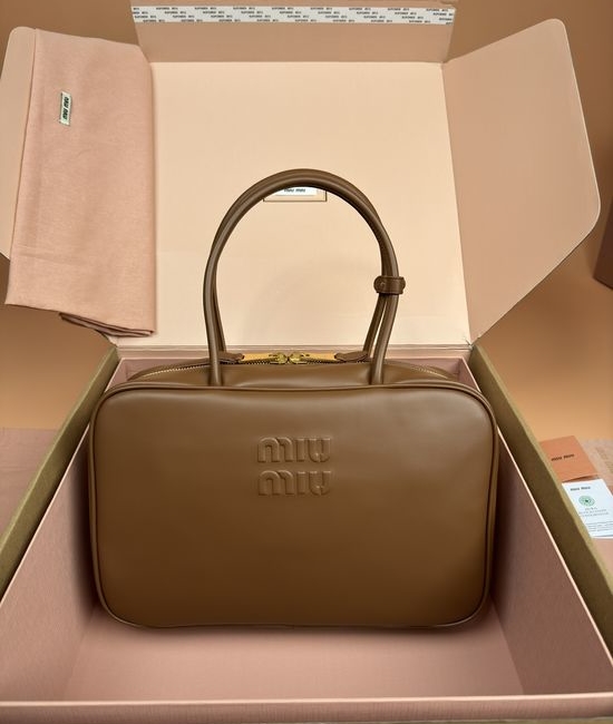 Miu Miu Beau Leather Briefcase 5BB117