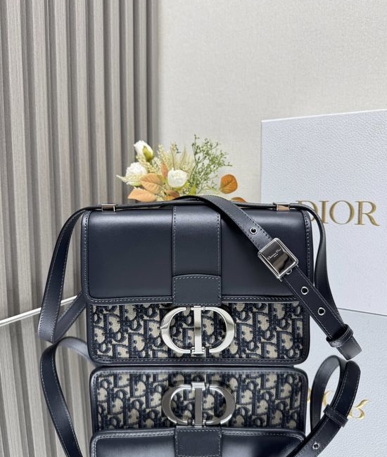 Christian Dior CD Montaigne 30 Classic Handbag 8302