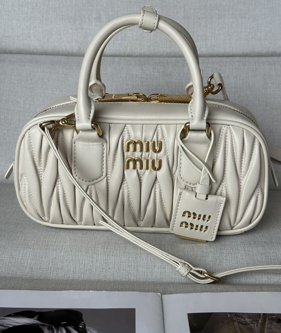Miu Miu Bowling Bag Matelasse Leather Adjustable Strap bc142A
