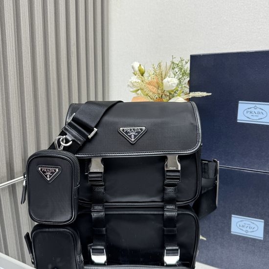 Prada Messenger Bag 2VD034