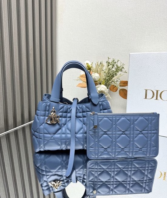 Christian Dior CD Christian Dior CD Toujours Blue Leather Small Bag 2822