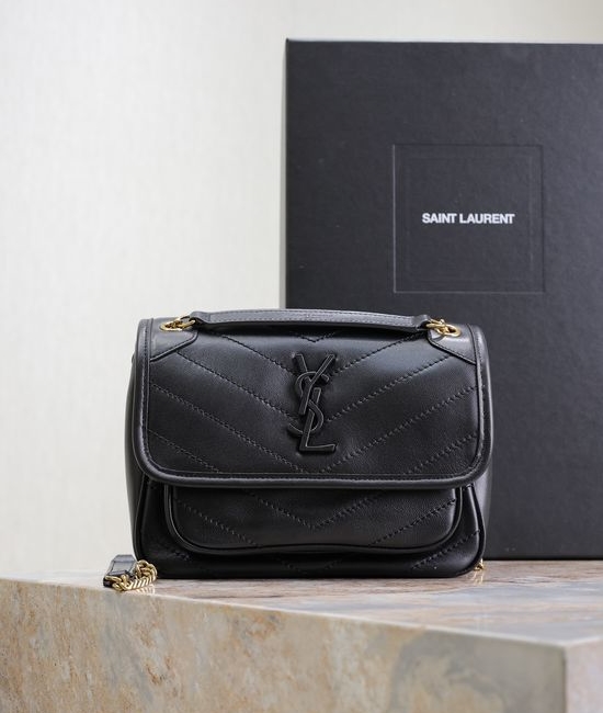 Yves Saint Laurent YSL Niki Lambskin Chain Shoulder Bag 533037
