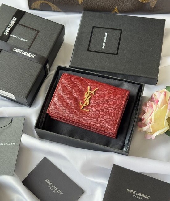 Yves Saint Laurent YSL Quilted Caviar Leather Short Wallet 596323