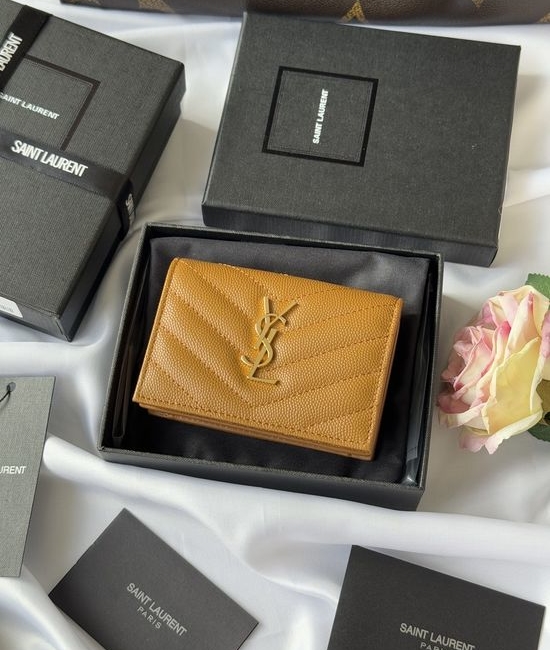 Yves Saint Laurent YSL Quilted Caviar Leather Short Wallet 596323
