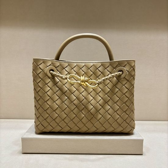 Bottega Veneta BV Intrecciato Small Leather Top Handle Bag 7463