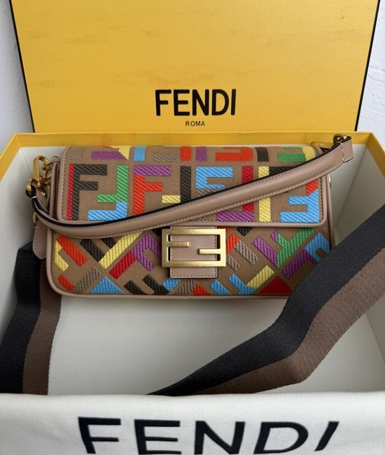 Fendi Baguette FF Logo Embroidery Medium Handbag 0159