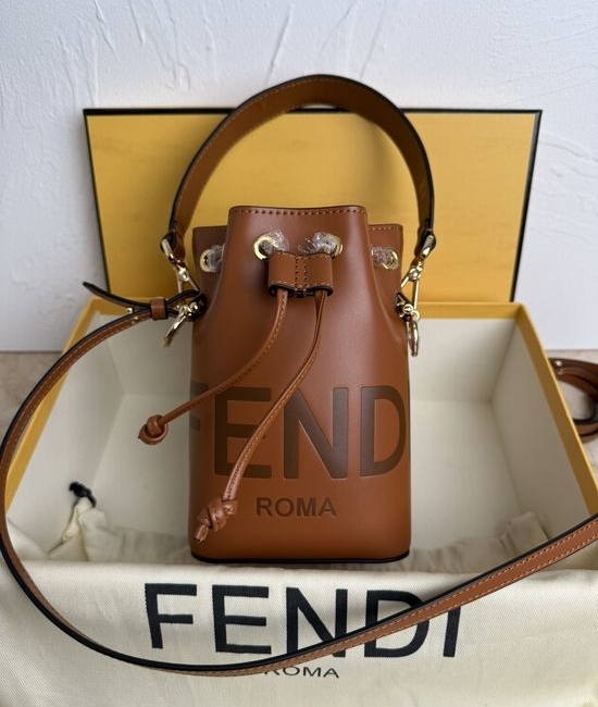 Fendi Mon Tresor Mini Leather Bucket Bag 010FD