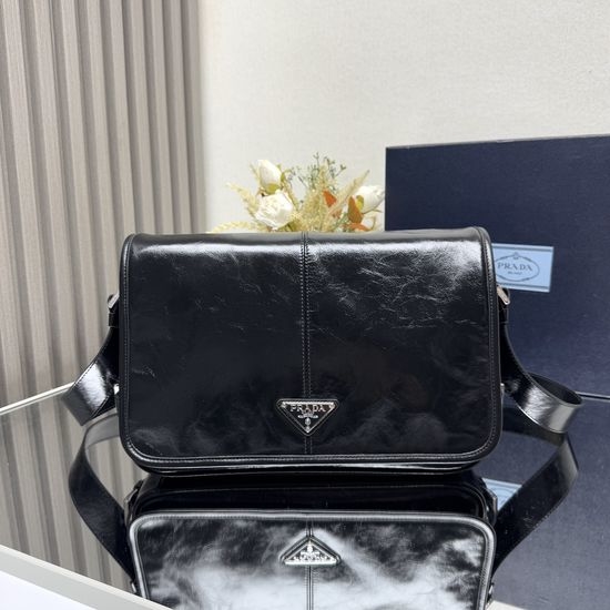 Prada Oil Wax Leather Shoulder Bag 2VD073
