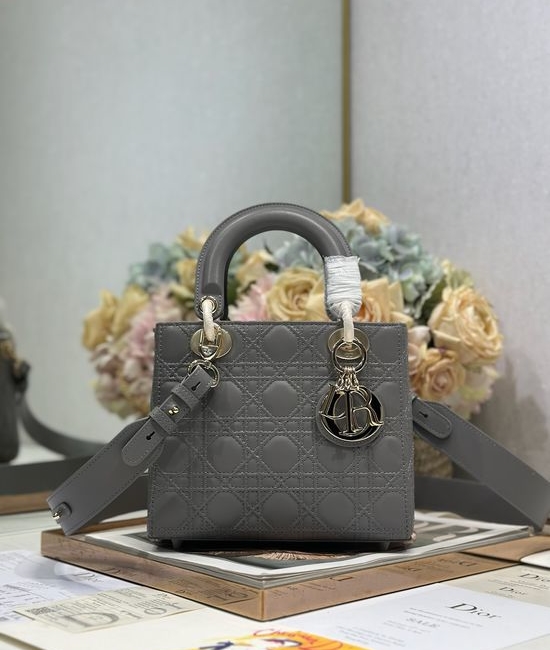 Christian Dior CD Lady Christian Dior CD Cannage Handbag 0538