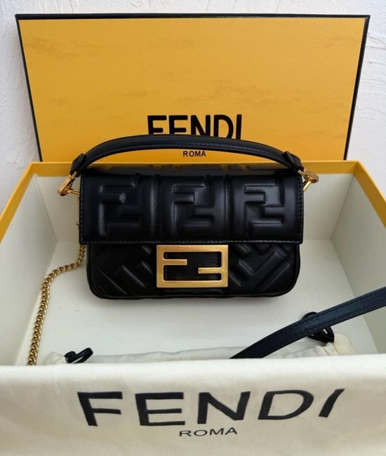 Fendi Baguette Mini Leather Handbag 0191S