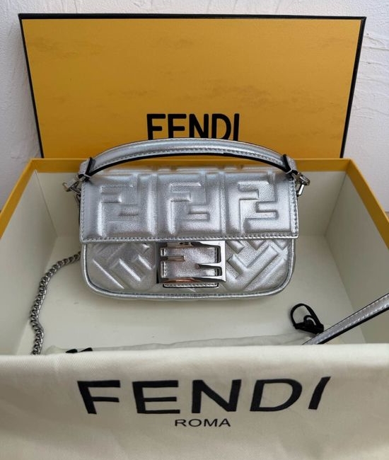 Fendi Baguette Mini Leather Handbag 0191S