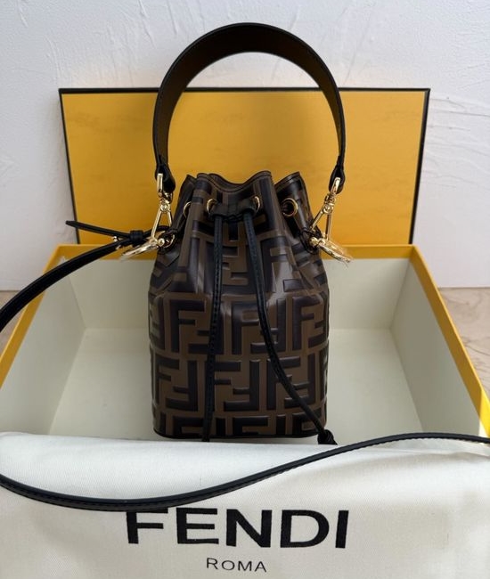 Fendi Mon Tresor Leather Bucket Bag 010FD