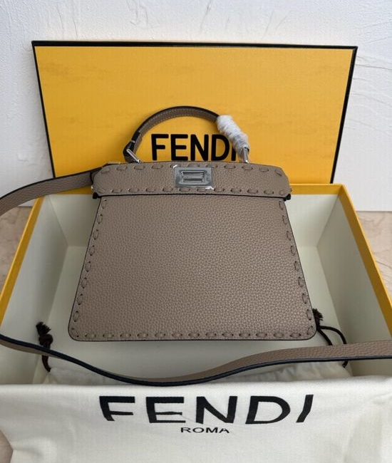 Fendi Peekaboo ISeeU Small Leather Handbag 8BN327