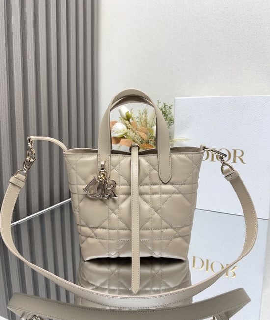 Christian Dior CD Toujours Cannage Stitching Calfskin Bag 2835