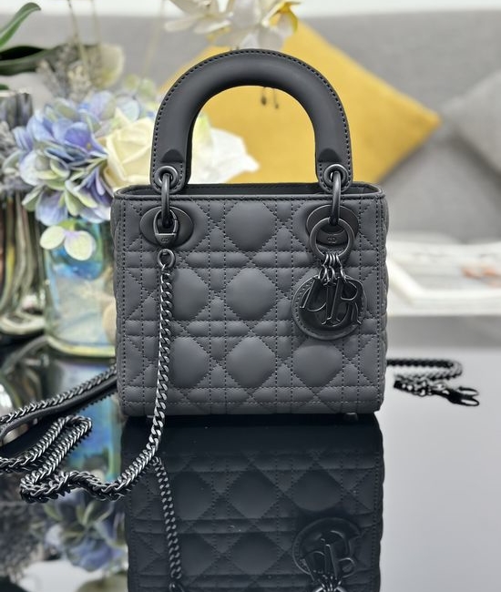 Christian Dior CD Lady Christian Dior CD Chain Bag 6603