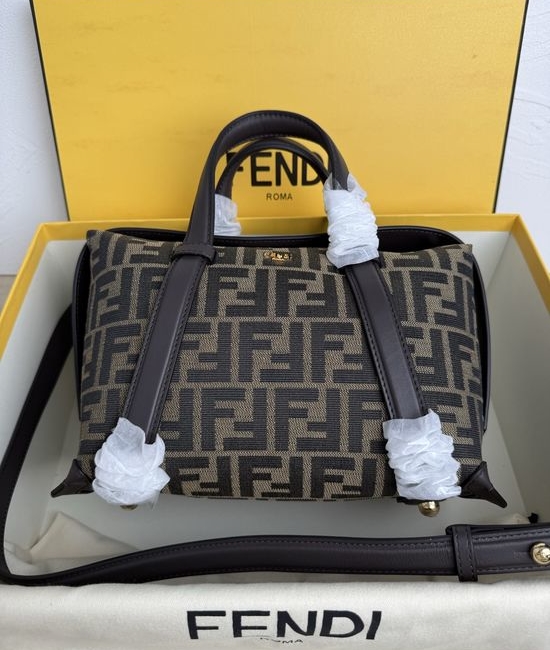 Fendi FF Boston Bag Magnetic Closure All-Purpose 14943